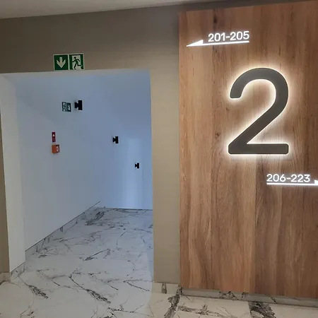 Apartment Kollataja7a220 *